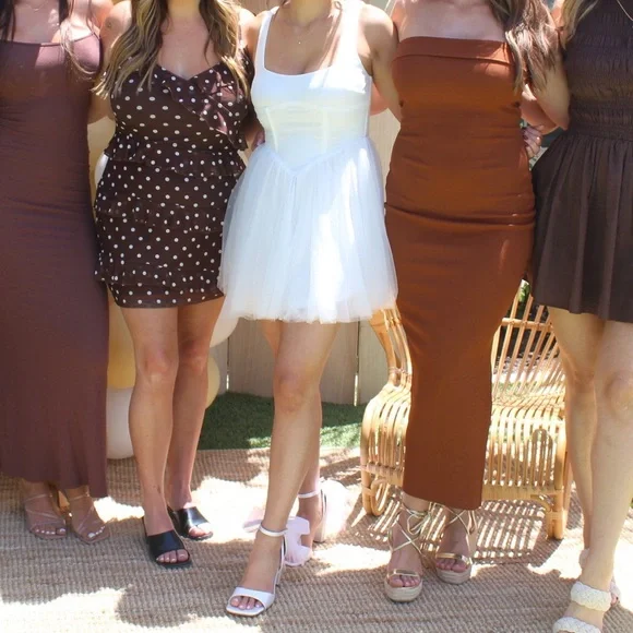 Selfie Leslie White Mini Tulle Dress - Picture 6 of 6